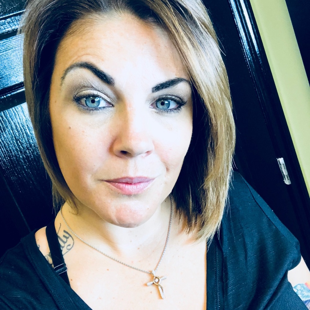 Meet your Posher, Jessika